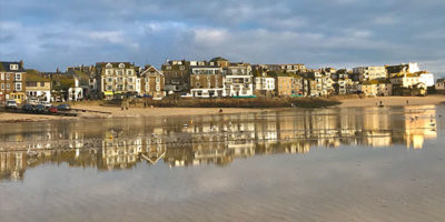 the harbour in st ives